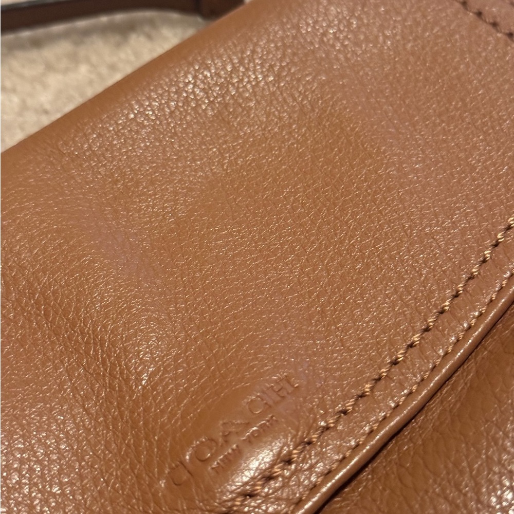 Coach Park Large Flap Wristlet Vintage - Picture 4 of 5